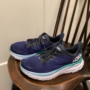 Hoka Clifton 8 Women’s Navy Athletic Running Shoes Sneakers Size 8.5B
